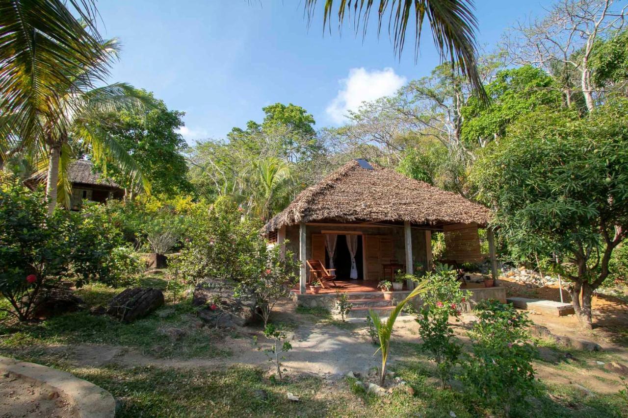 Les Jardins D'Ankify Bed & Breakfast Andimaka Luaran gambar