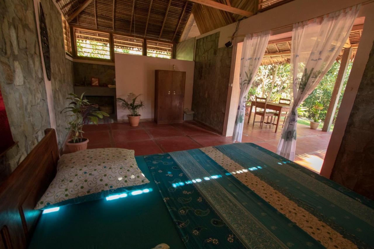 Les Jardins D'Ankify Bed & Breakfast Andimaka Luaran gambar